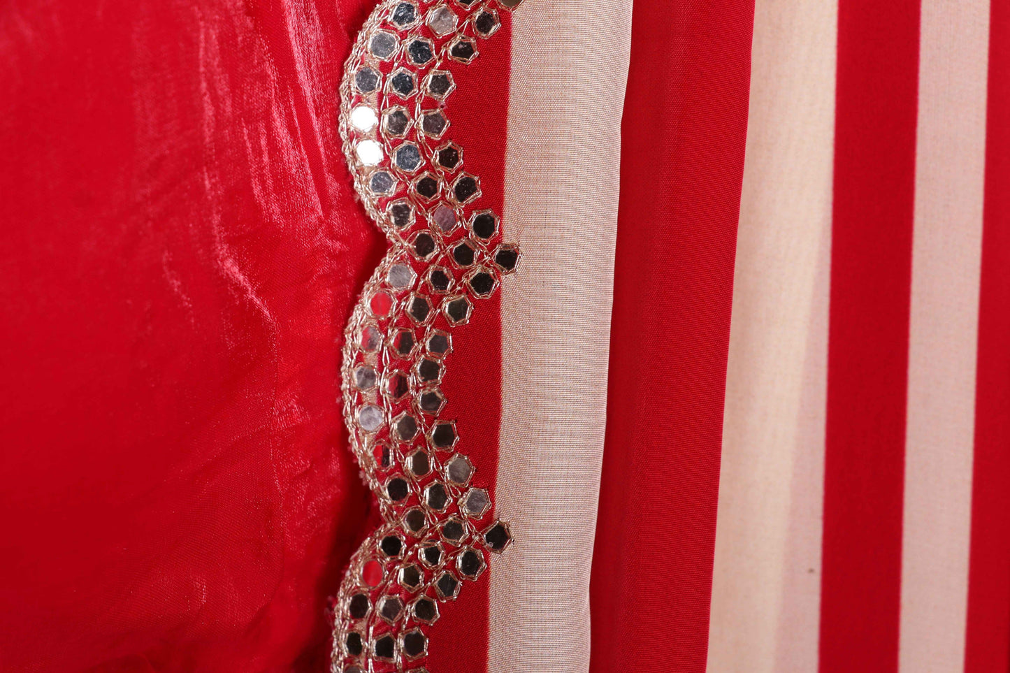 Lahariya Laal Stripe Silk Saree