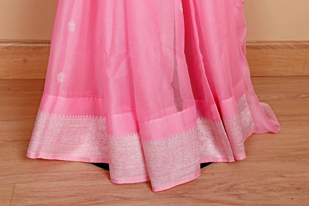 Gulaabi Rajat Buti Saree - 926