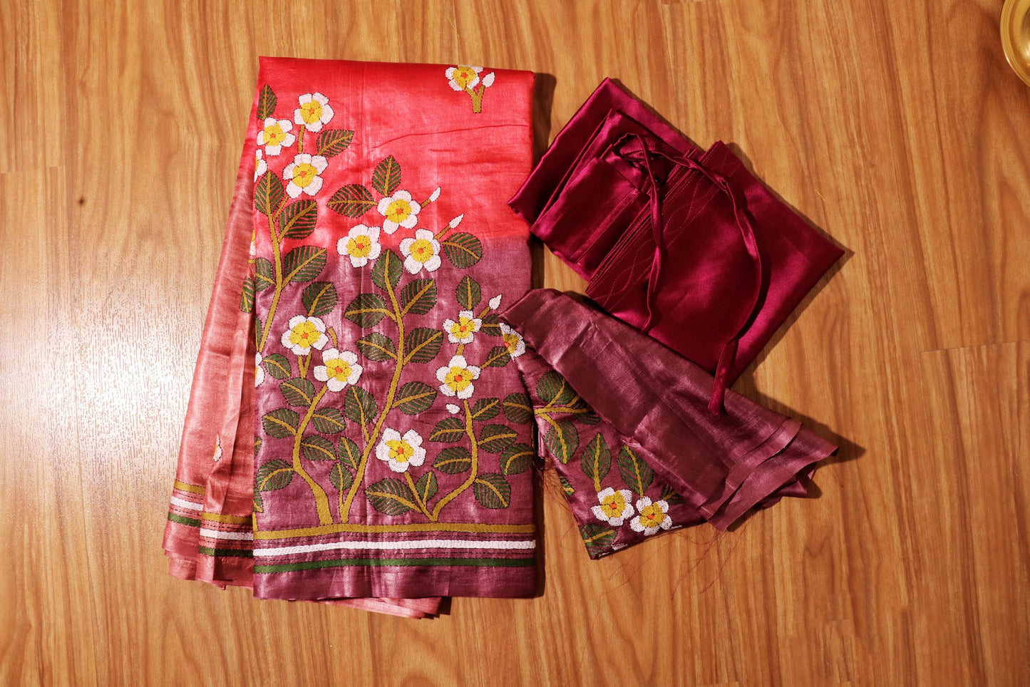 Autumn Bloom – Shaded Kantha Embroidered Silk Saree 027