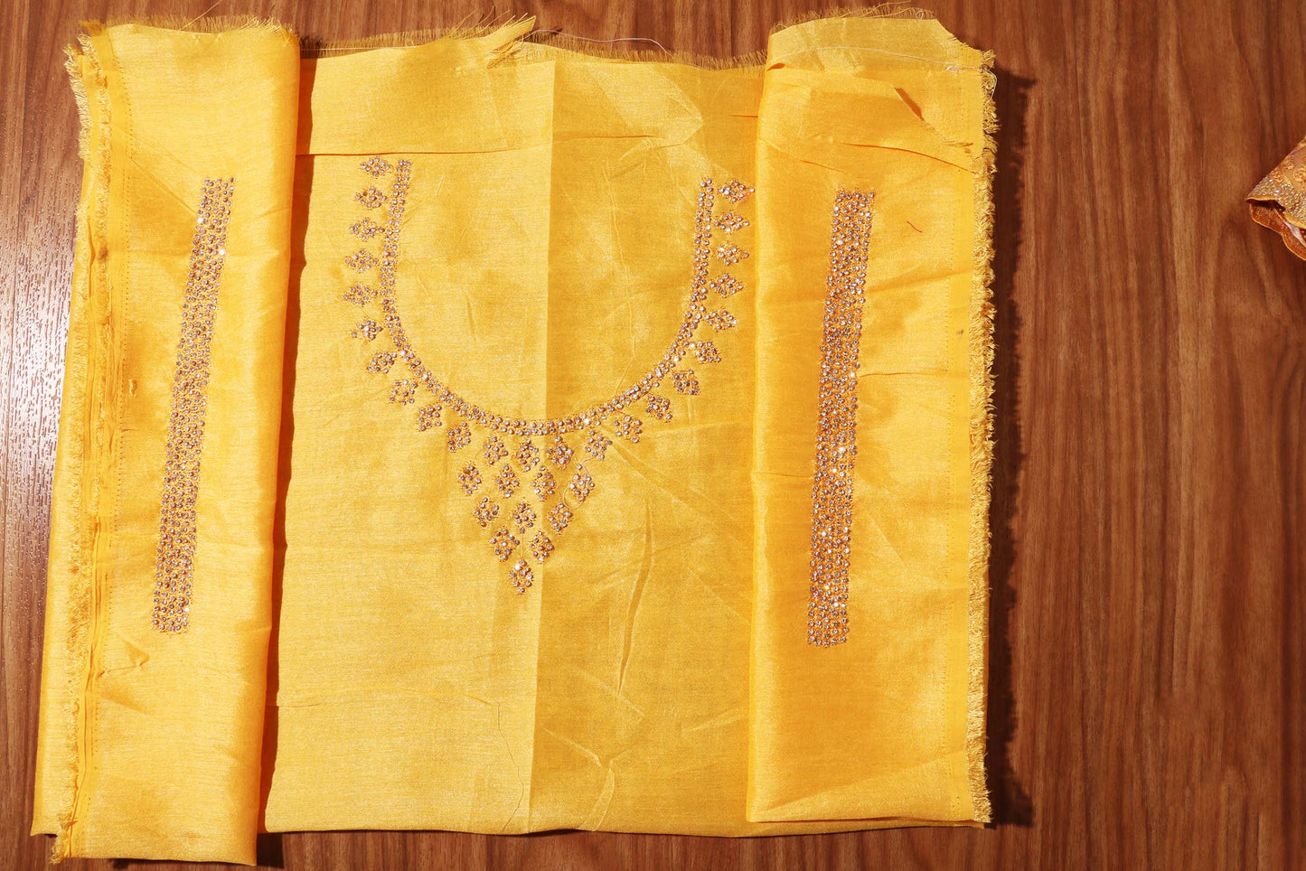 Golden Blossom – Brasso Floral Embroidered Saree 036