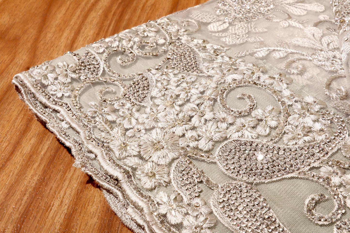 Ethereal Elegance – Ivory Crystal & Pearl Net Saree 037