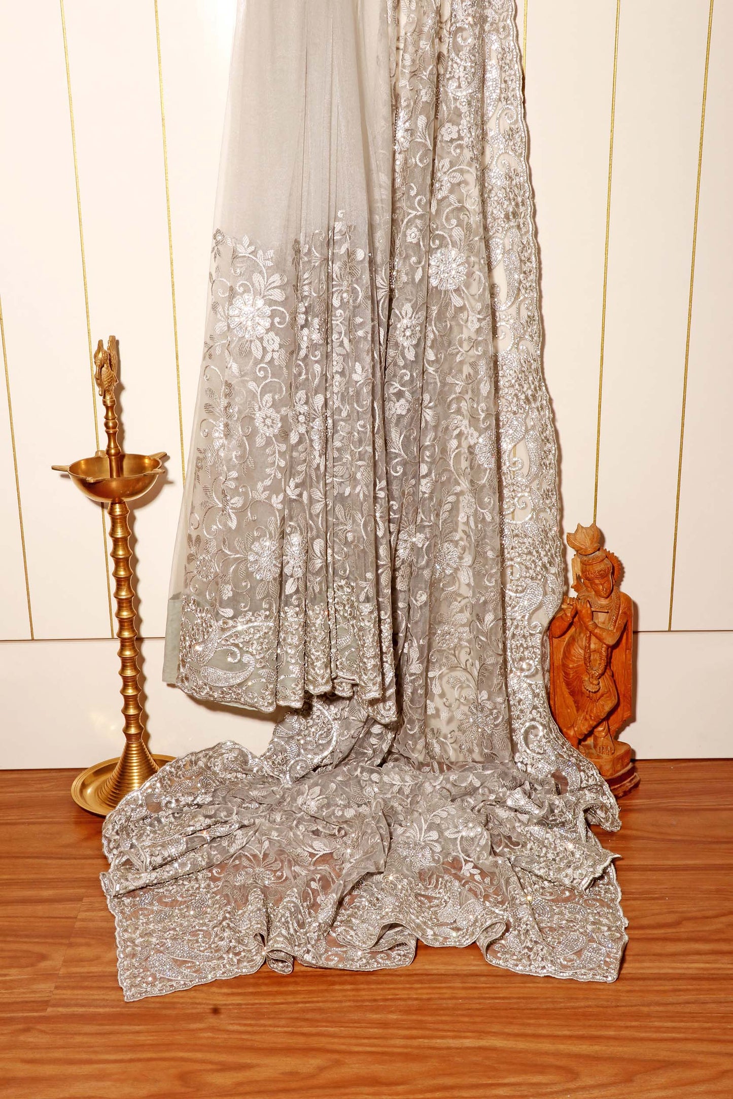 Ethereal Elegance – Ivory Crystal & Pearl Net Saree 037