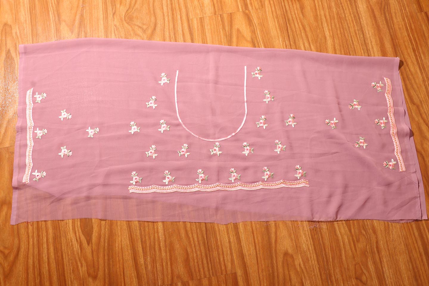 Malvika - A Soft Mauve Georgette Saree 151