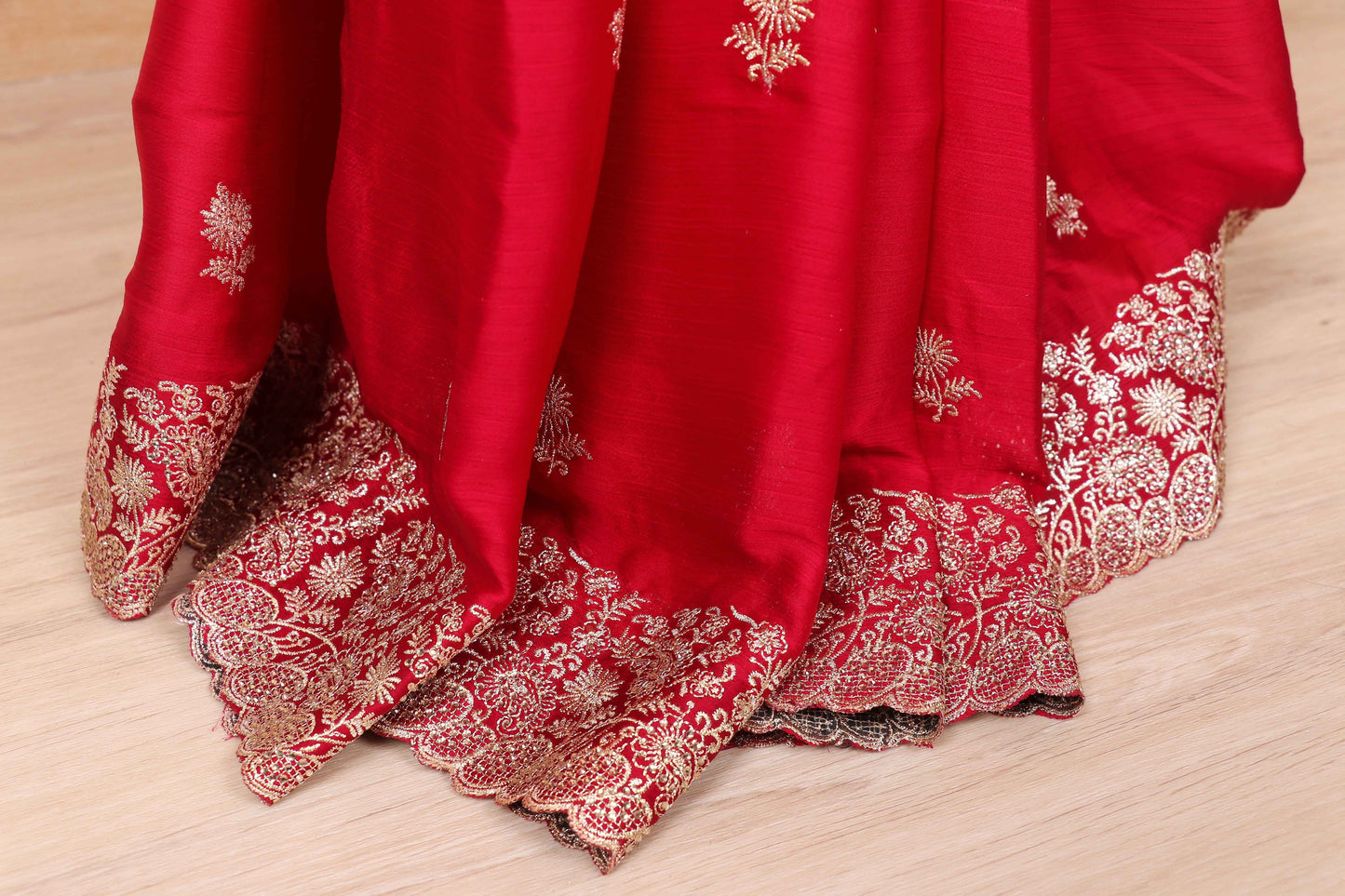 Kumkum Rajat Buti Satin Silk Saree