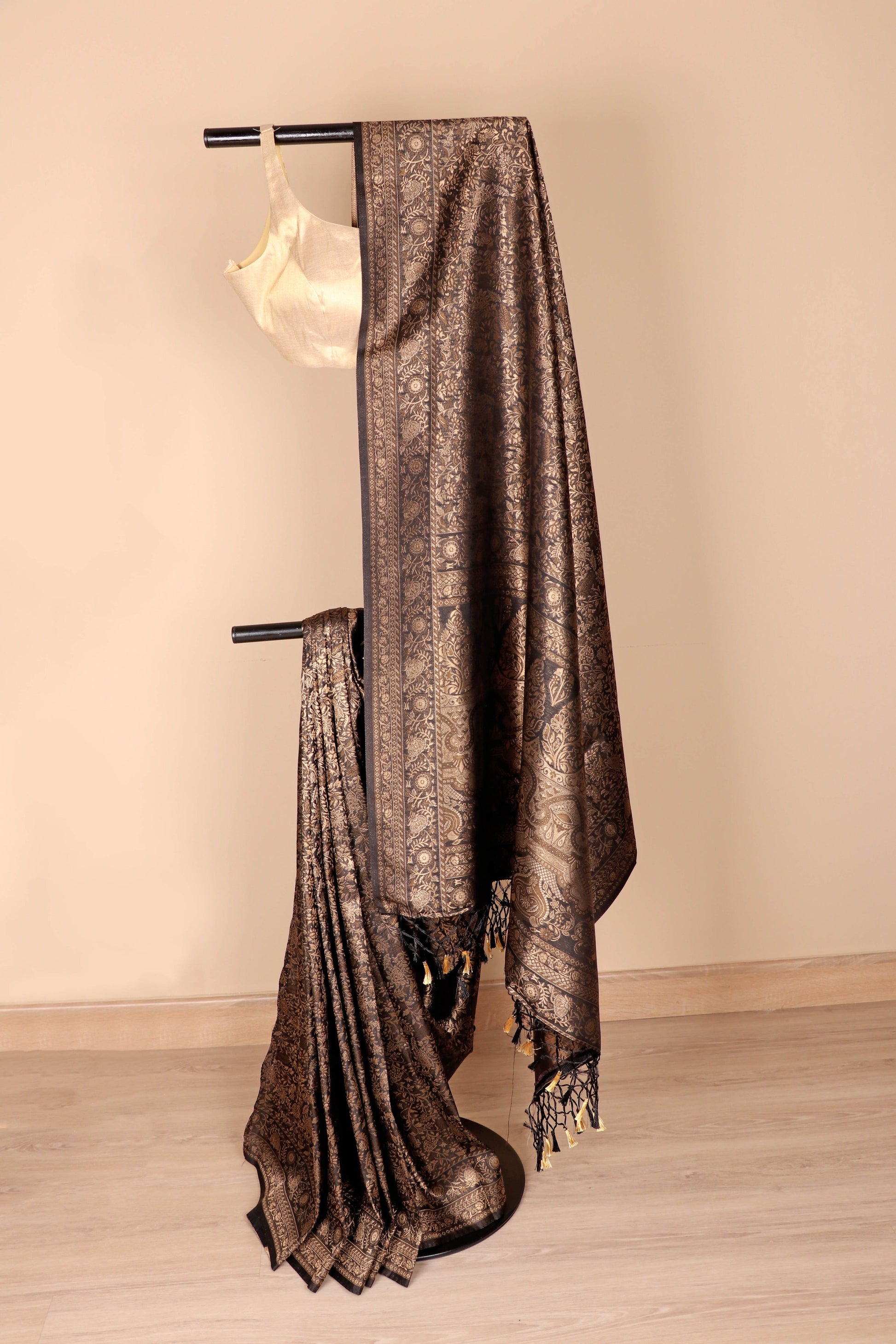 Kali Kanchan Banarasi Silk Saree - 745