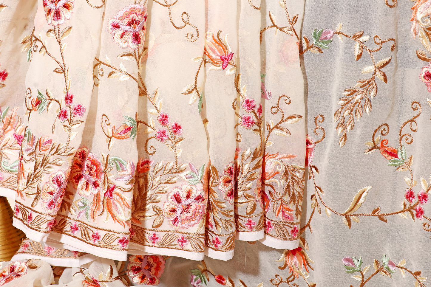 Jasmine Whisper  Parsi Gara Saree 553