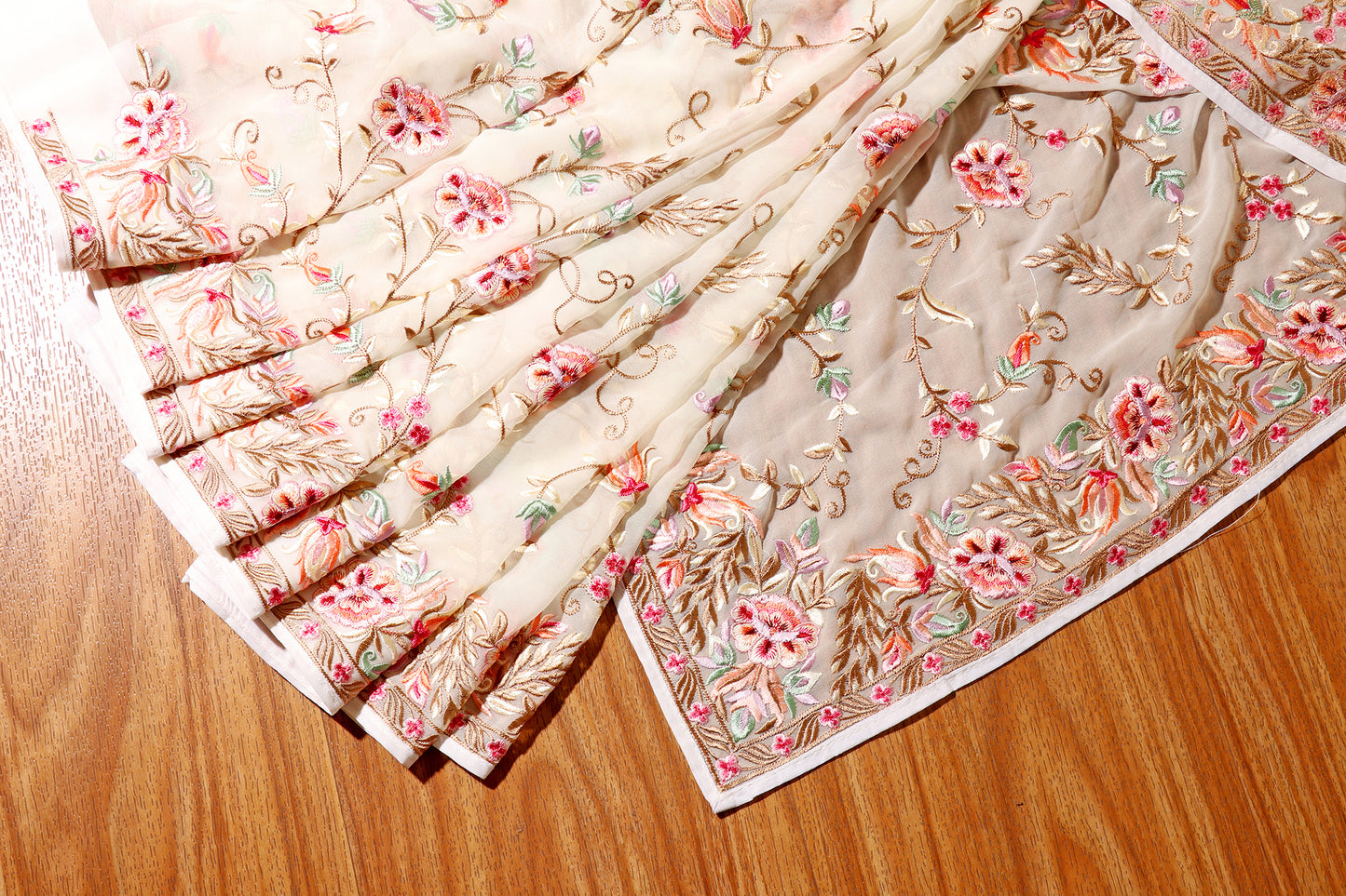 Jasmine Whisper  Parsi Gara Saree 553