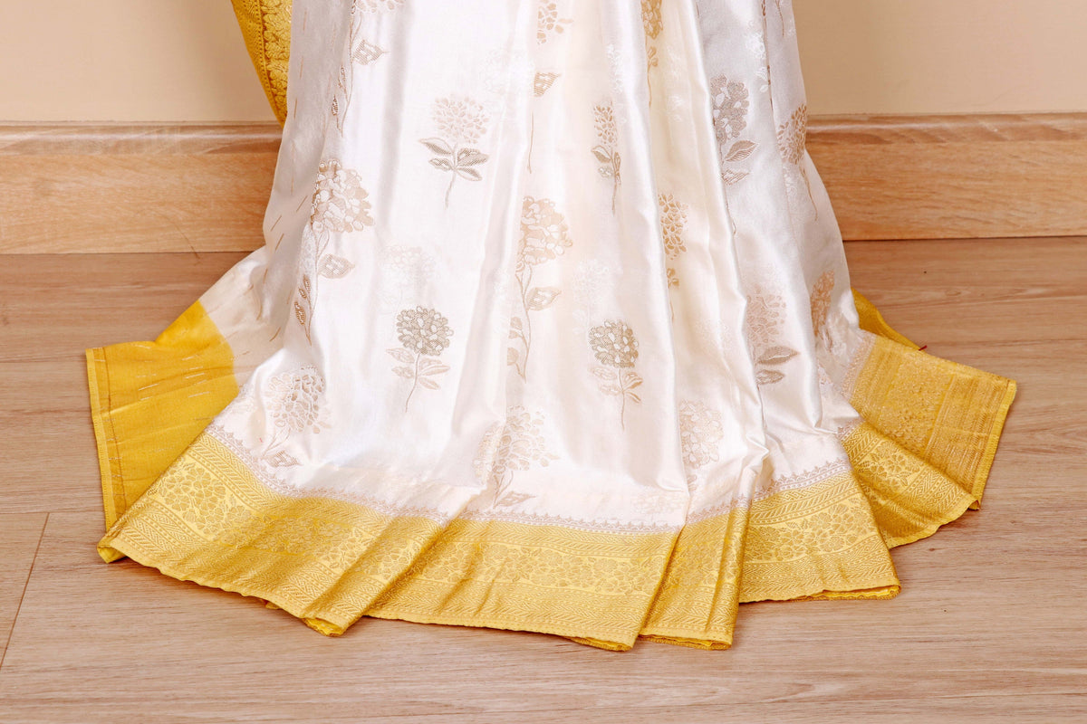 Swarna Shwet Pure Mashru Silk Saree - 949
