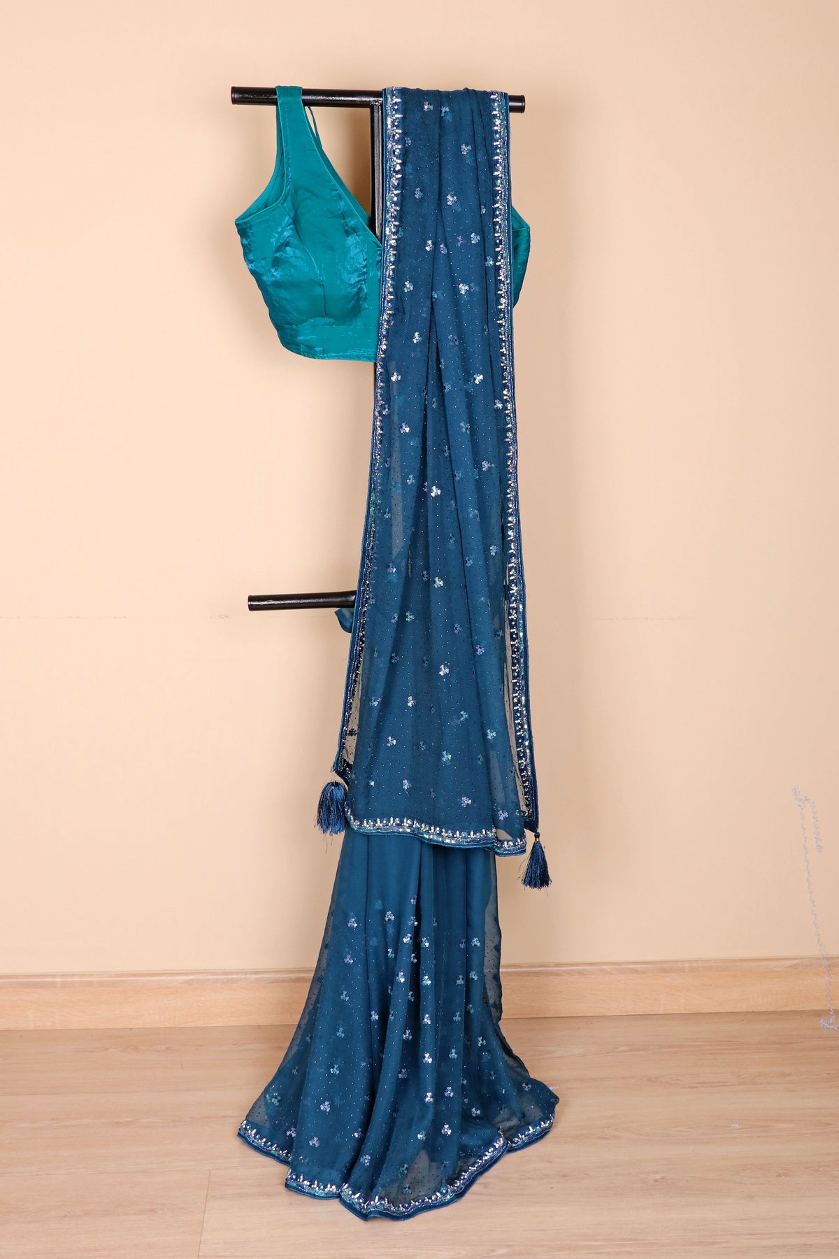 Neel Zari Chiffon Saree - 955