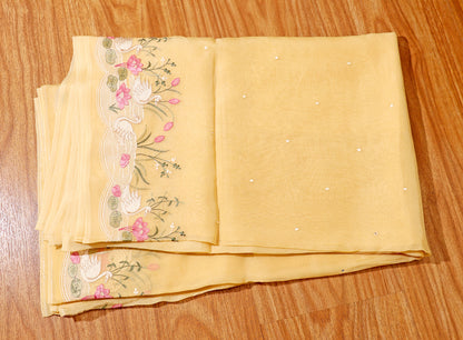 Sunehri Saawan Saree 561