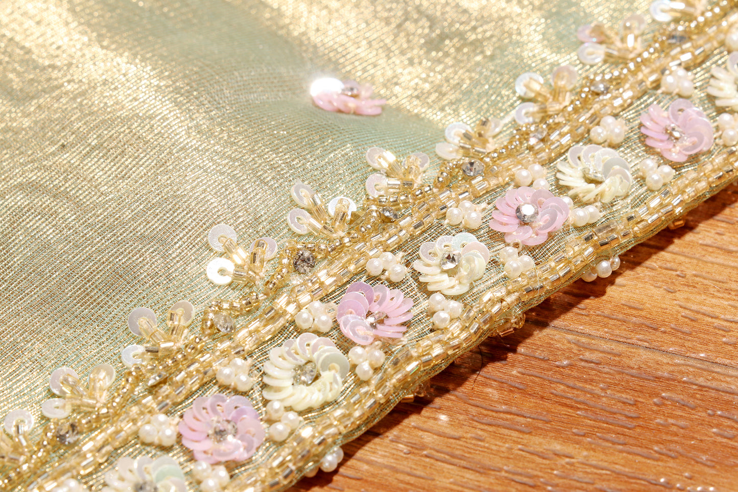 Noor-e-Mizaj Saree 562