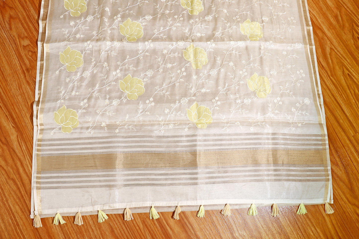 Chandni Gulab Saree 564