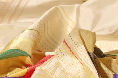 Ivory Blossom – Pure Yeola Paithani (New 315-R-310)