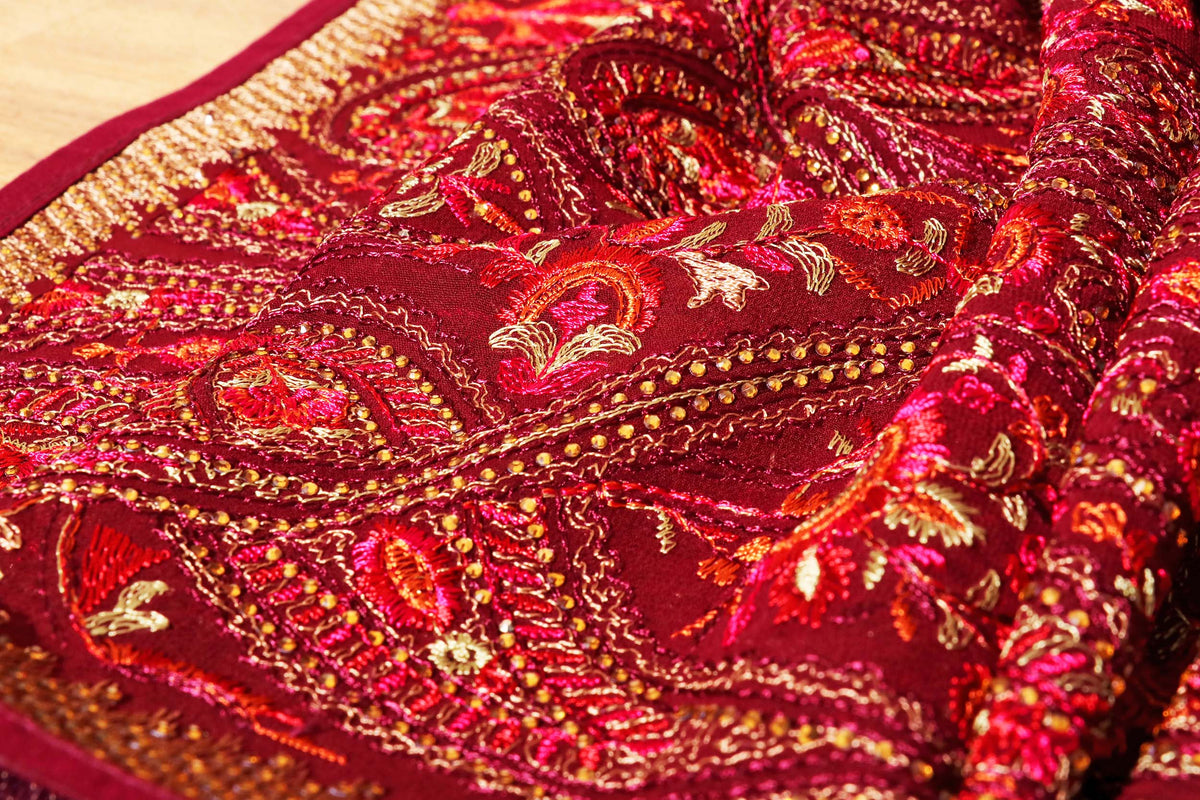 Regal Elegance – Kashmiri Embroidered Burgundy Saree 016
