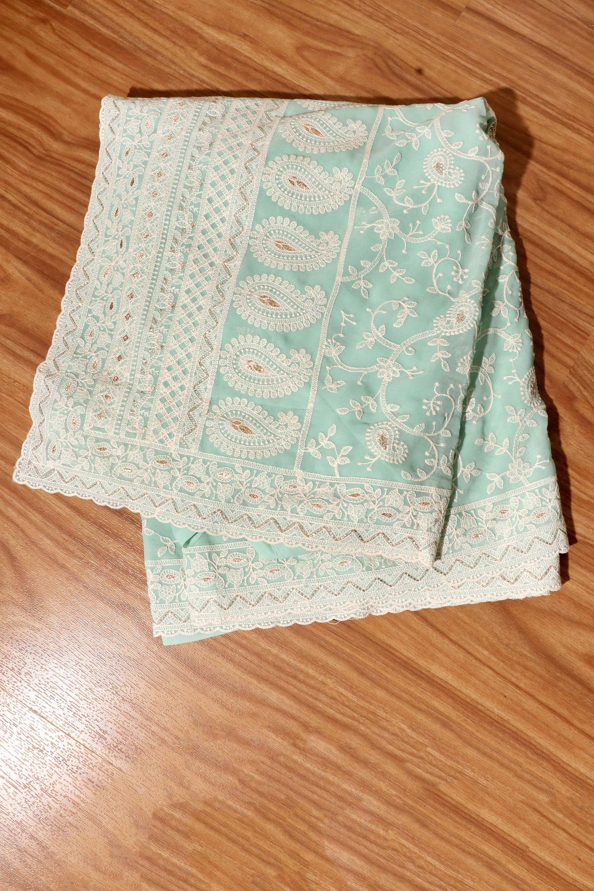 Serene Elegance – Pista Green Chikankari Saree 028