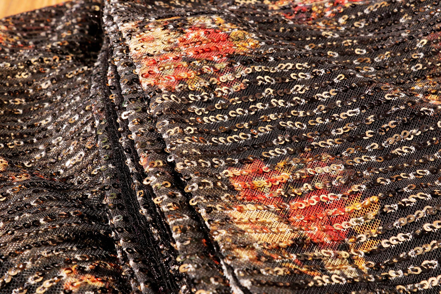 Noir Glimmer – Sabyasachi-Inspired Sequin Net Saree 030