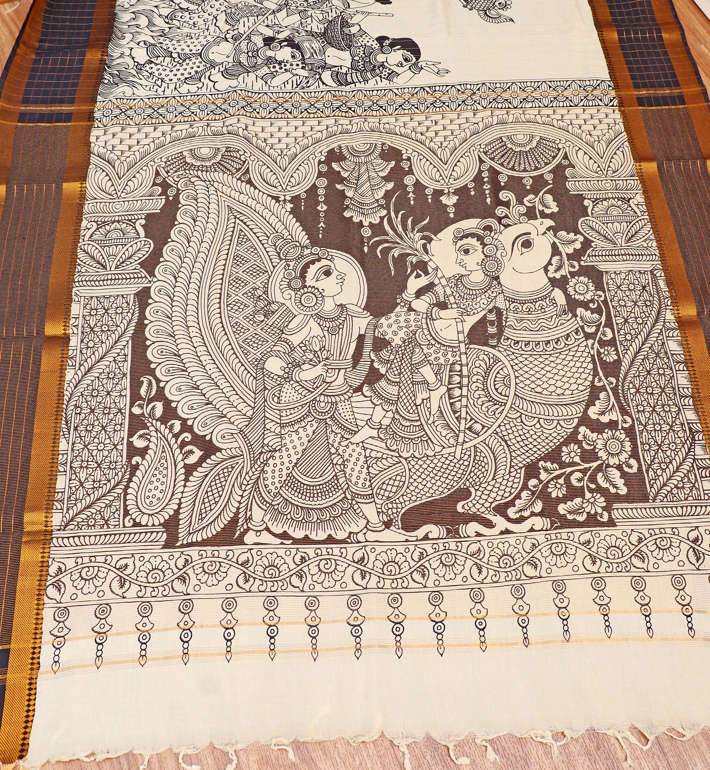 Monochrome Madhubani  Pen Kalamkari Saree 517