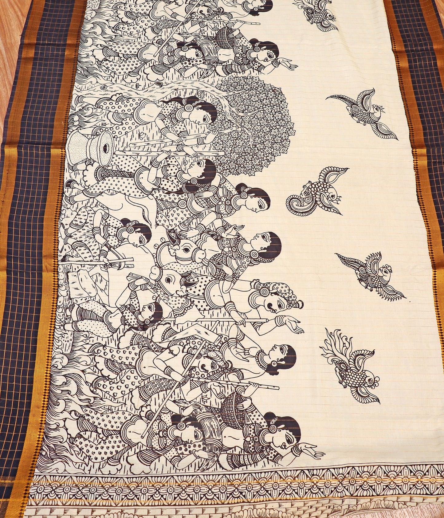 Monochrome Madhubani  Pen Kalamkari Saree 517