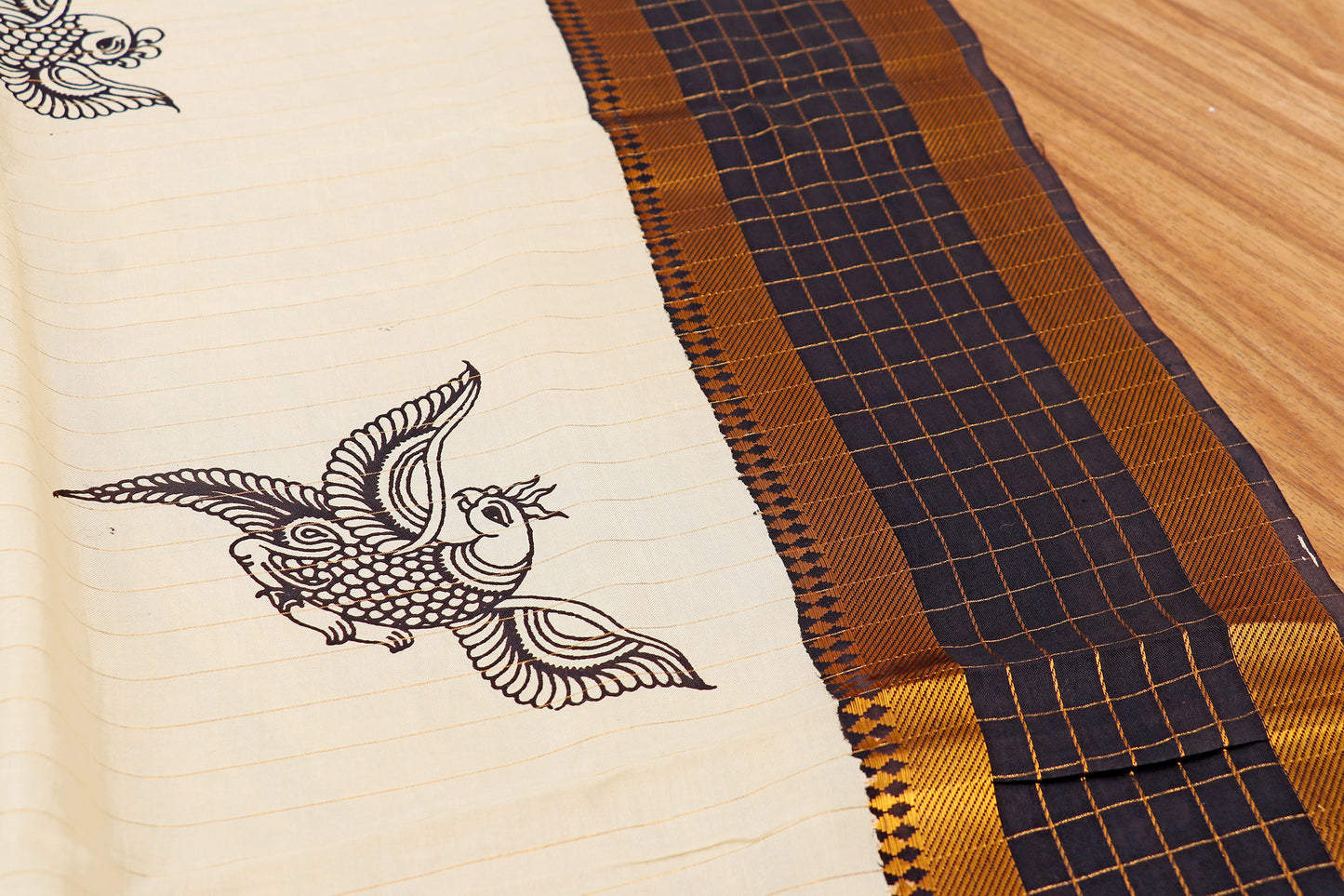 Monochrome Madhubani  Pen Kalamkari Saree 517