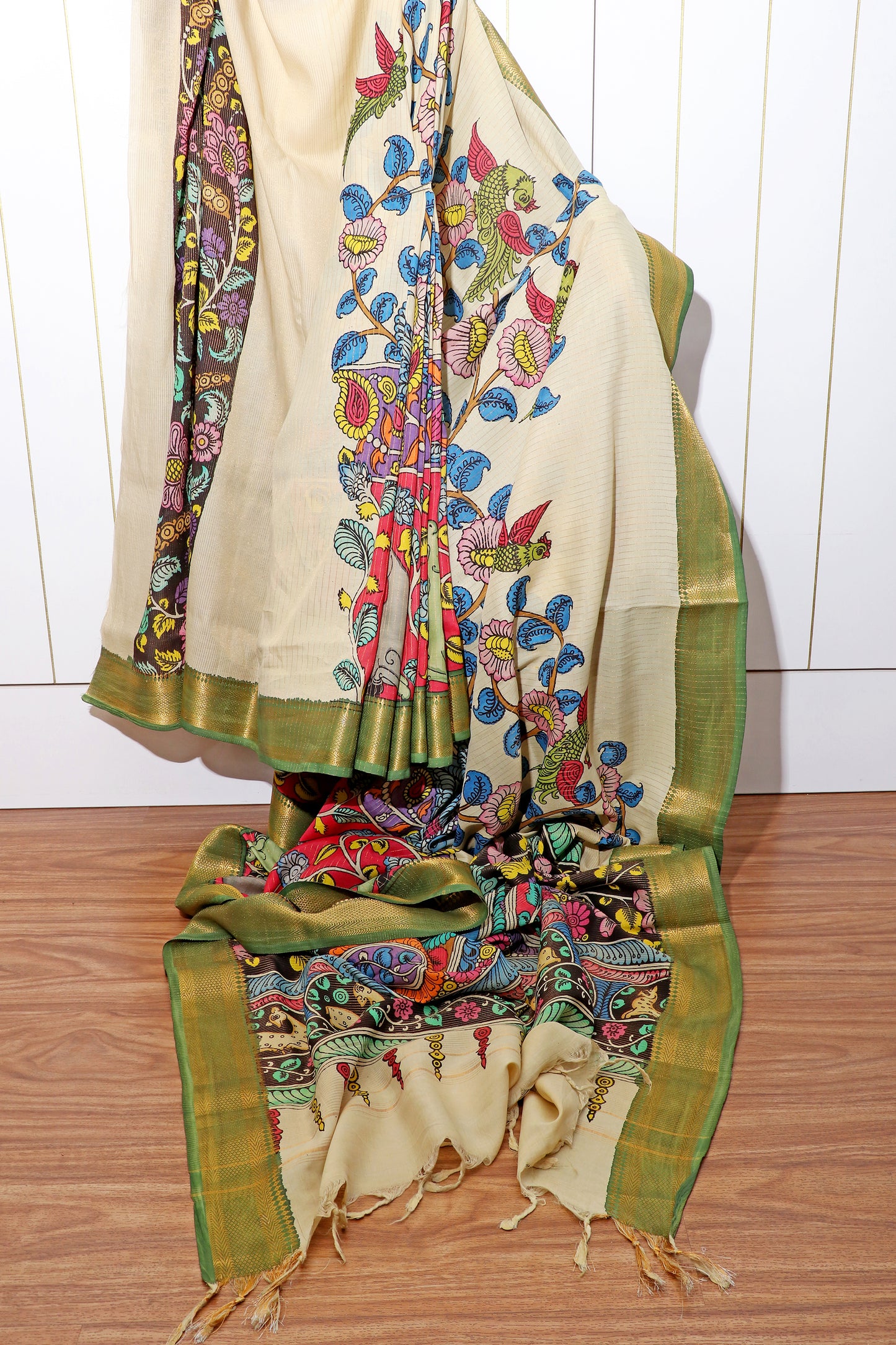 Vrindavan Vriksha  Pen Kalamkari Saree 518