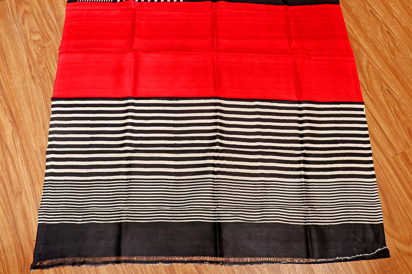 Midnight Rhythm Pure SIlk Saree 522