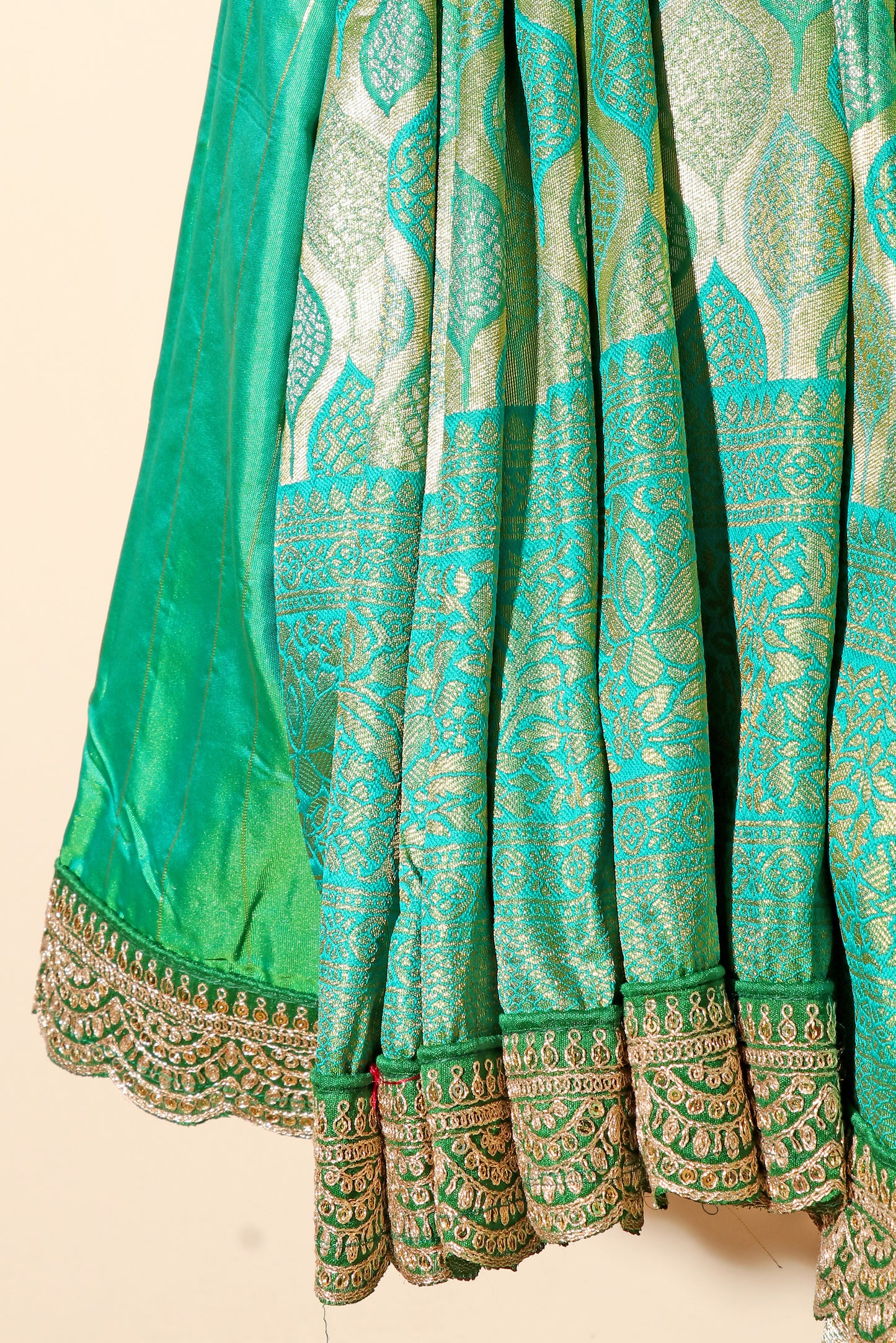Emerald Cascade Saree 533
