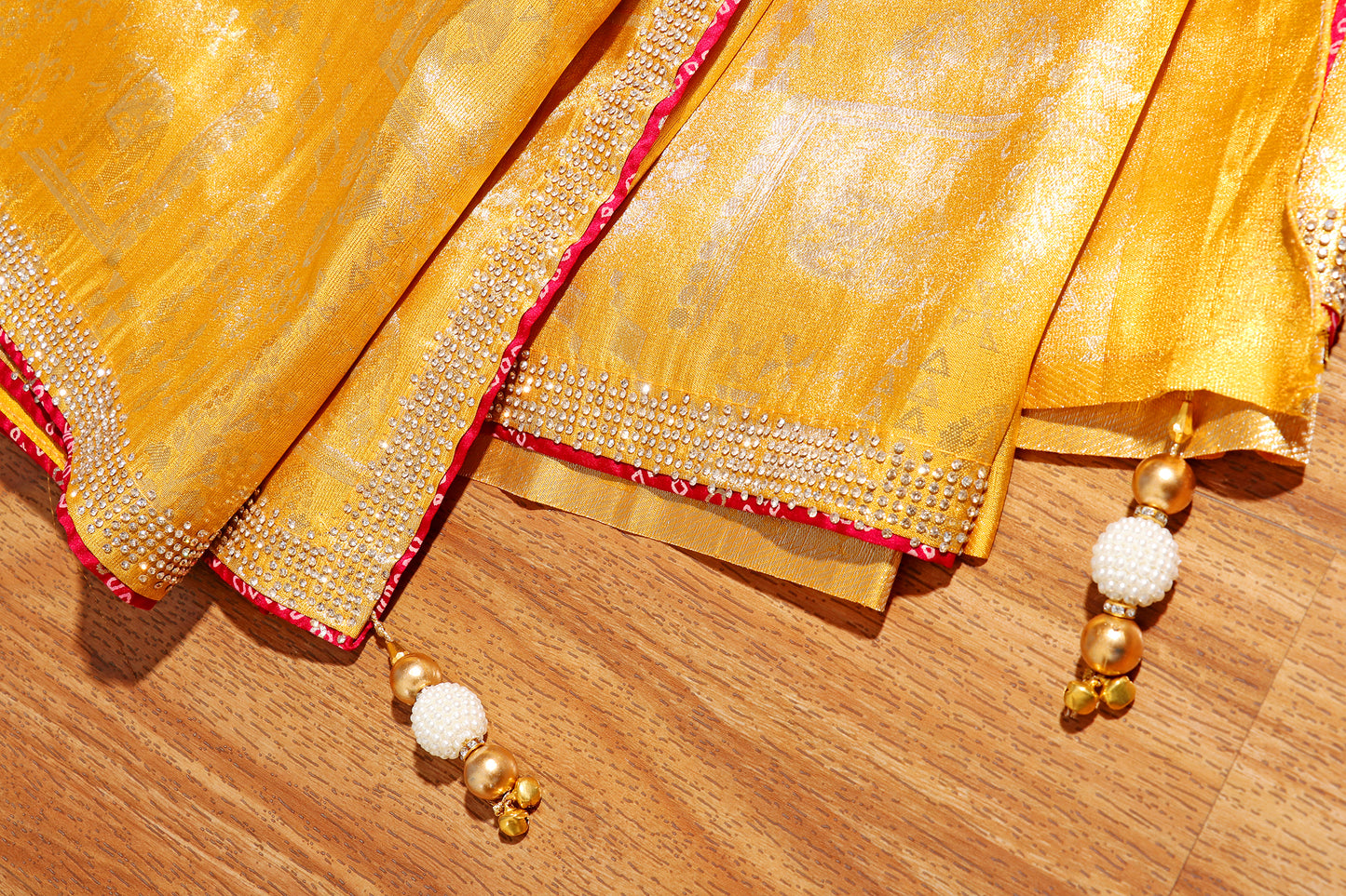 Haldi Glow Saree 535