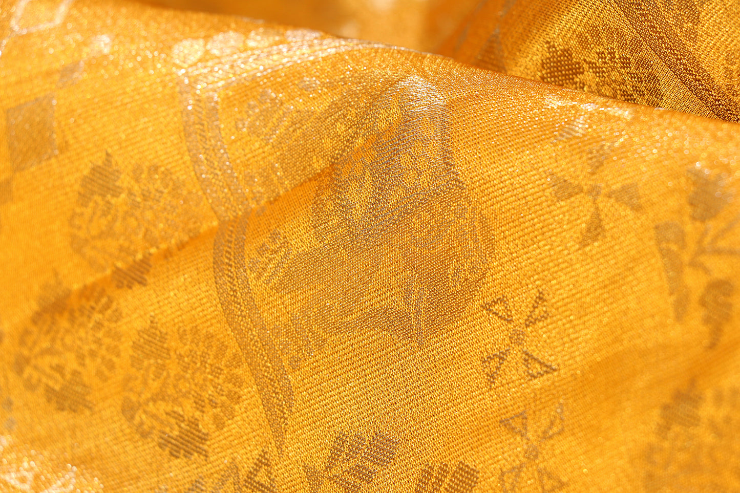 Haldi Glow Saree 535