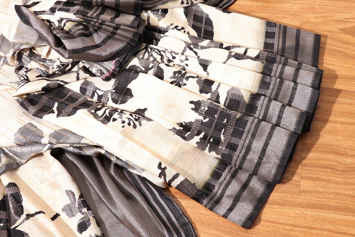 Chandni Charcoal Saree 544