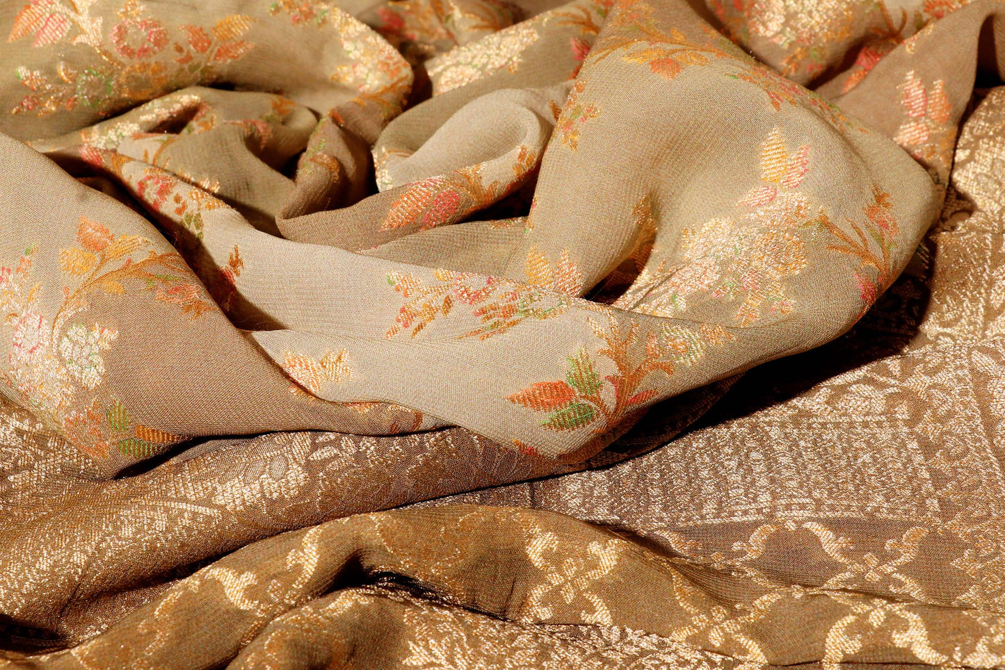 Golden Mirage – 4D Dyed Banarasi Silk Saree 043