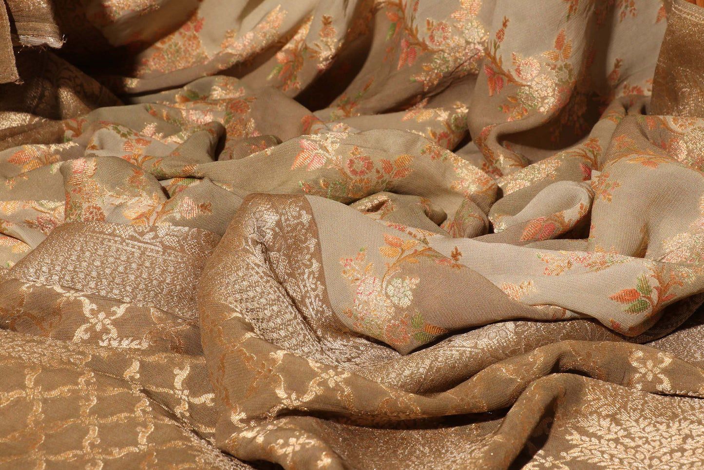 Golden Mirage – 4D Dyed Banarasi Silk Saree 043