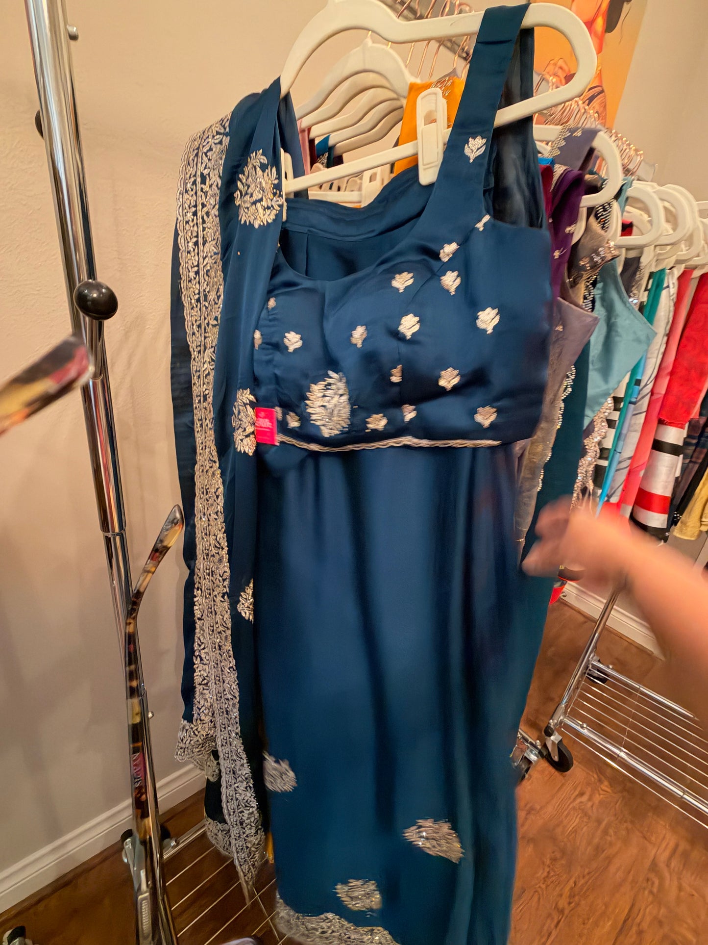 Pre- Drape 1048