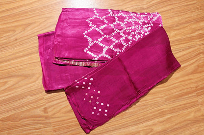 Royal Purple Handcrafted Bandhani Silk Saree 054