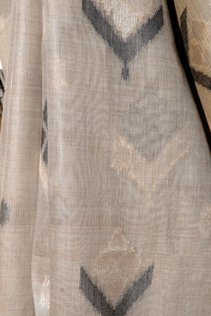 Ash Grey Ikkat-Inspired Linen Saree 057
