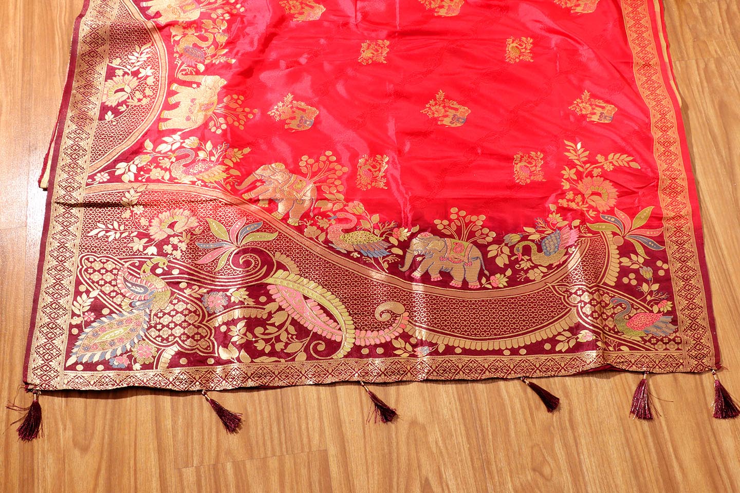 Shocking Pink & Purple Dola Silk Saree with Royal Motifs 060