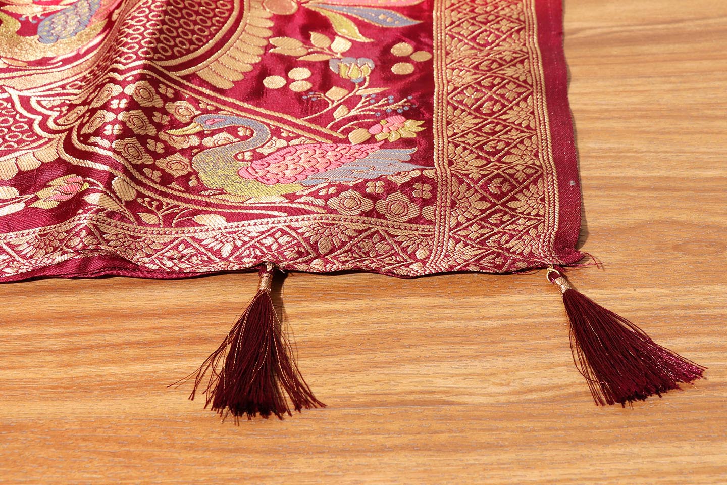 Shocking Pink & Purple Dola Silk Saree with Royal Motifs 060
