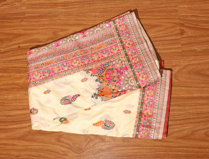 Suhani Silk Saree in Ivory with Multicolor Butti & Woven Animal Motifs 077