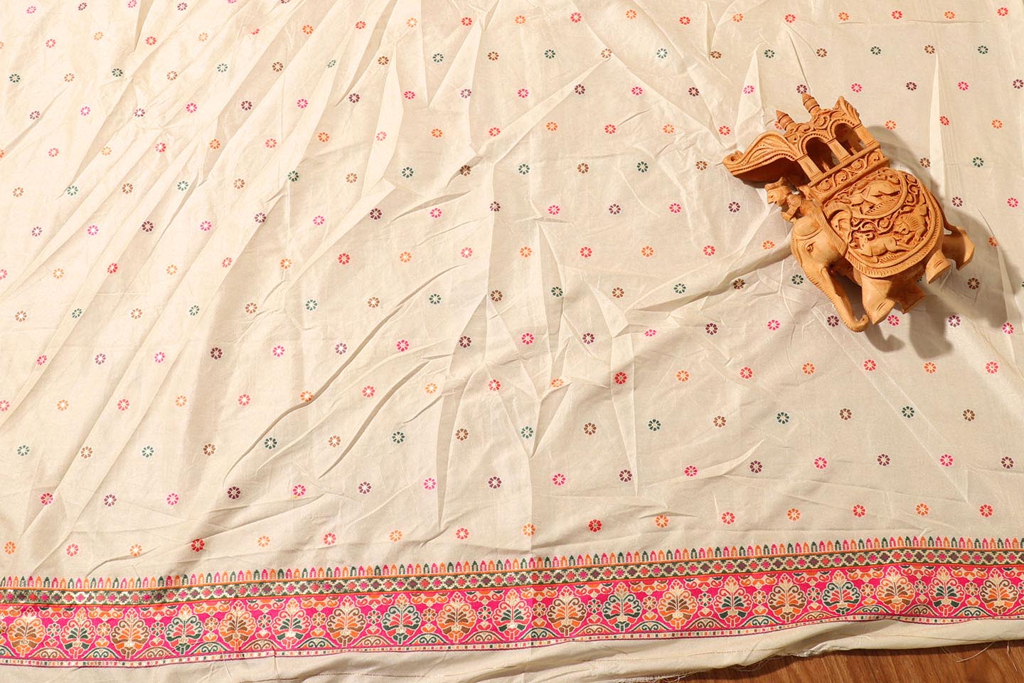 Suhani Silk Saree in Ivory with Multicolor Butti & Woven Animal Motifs 077