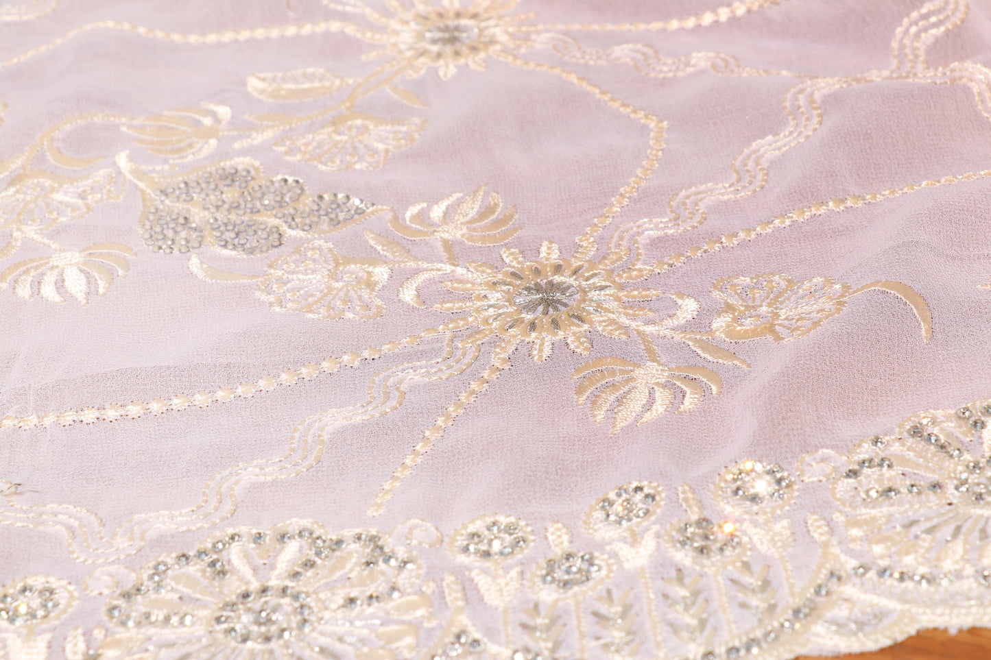 Ivory Radiance Embroidered Georgette Saree  Description 083
