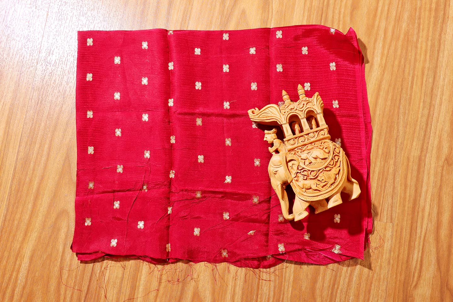 Vasundhara – Antique Gold Banarasi Silk Saree with Floral Print 135
