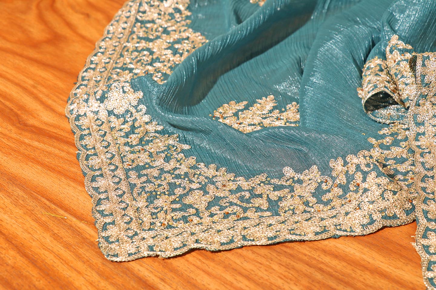 Meherbaan - A Rich Teal Shimmer Chiffon Saree 145