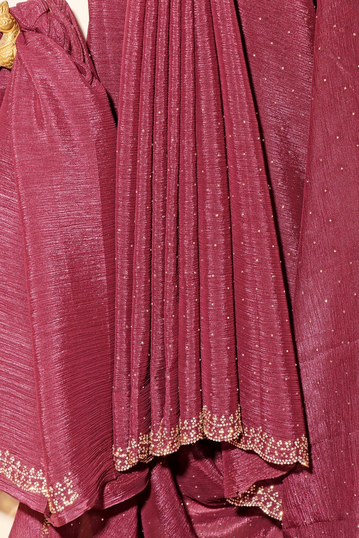 Gulaabi Noor 196